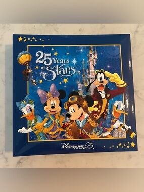 Disneyland Paris 25 Years Of Stars Anniversary Photo Album 2017 Disney Parks
EUC